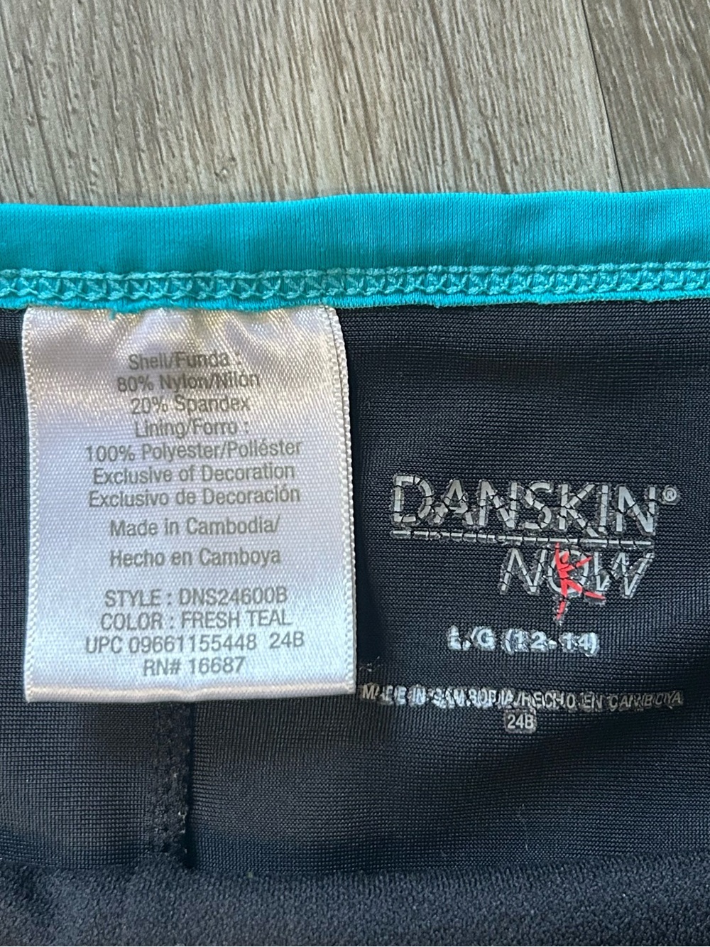 β€οΈ5 FOR $25β€οΈ Danskin Black Swim Boyshorts Teal Waistband Size L Like New - Picture 4 of 8